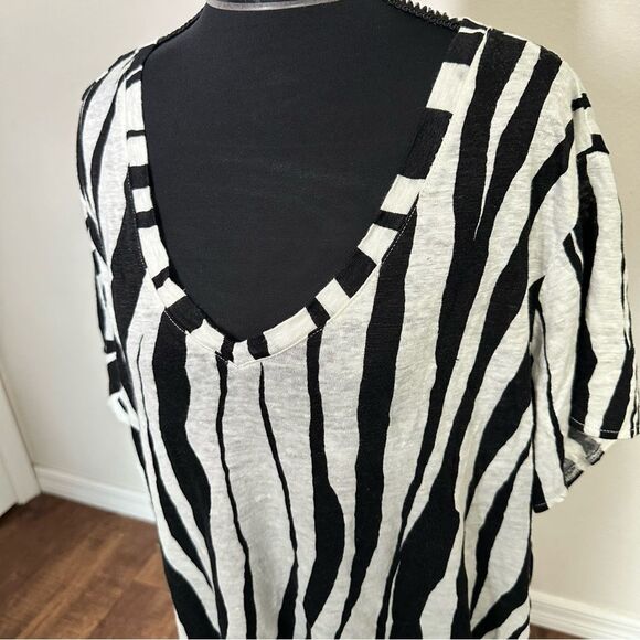 Rachel Zoe Oversized Boxy T-Shirt 3X - Picture 2 of 5